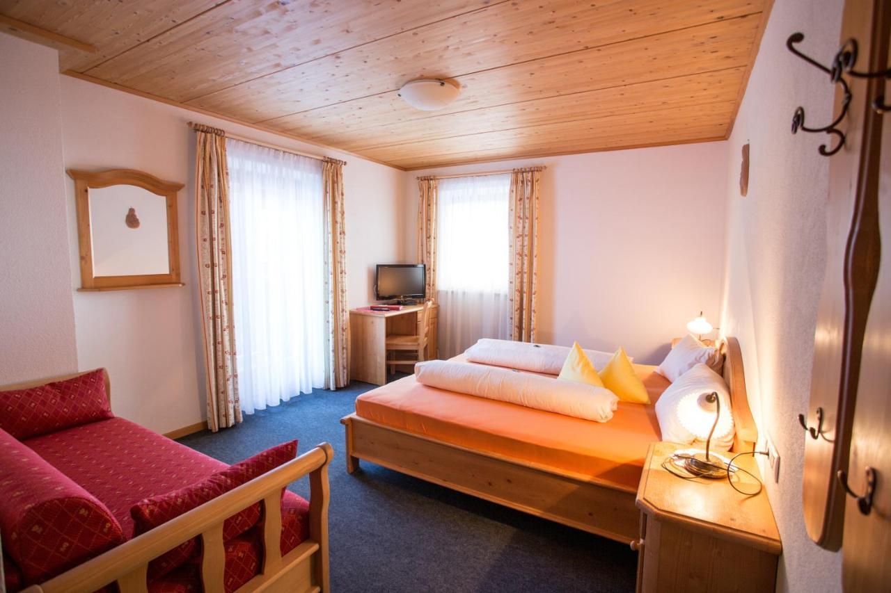 Thomashof Villa Pfelders Buitenkant foto
